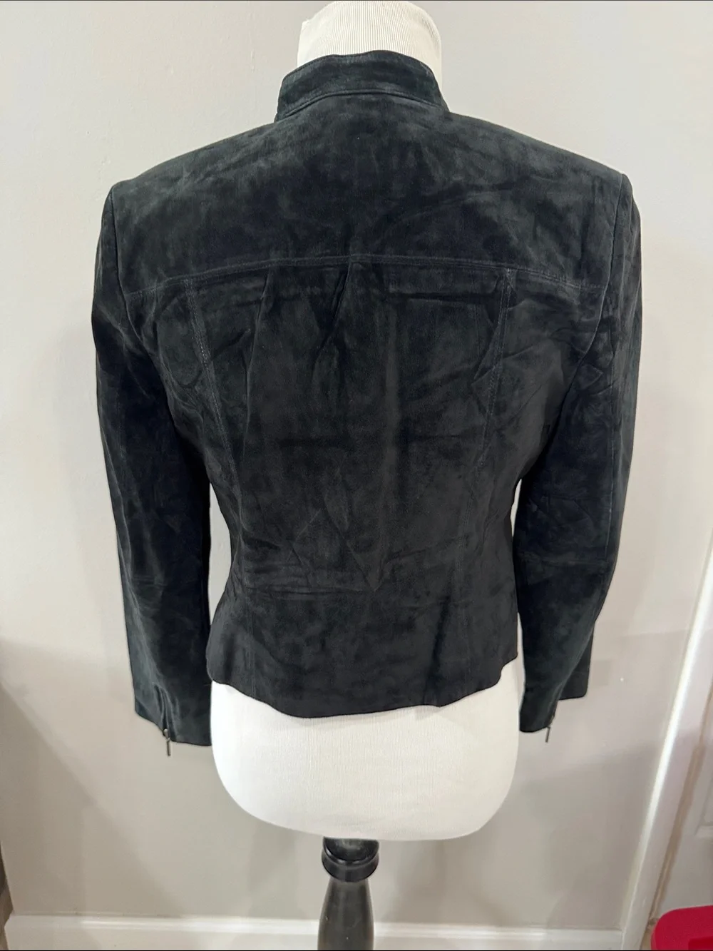 Vintage Valerie Stevens Black Suede Zip-Front Jacket 100% leather fitted classic
